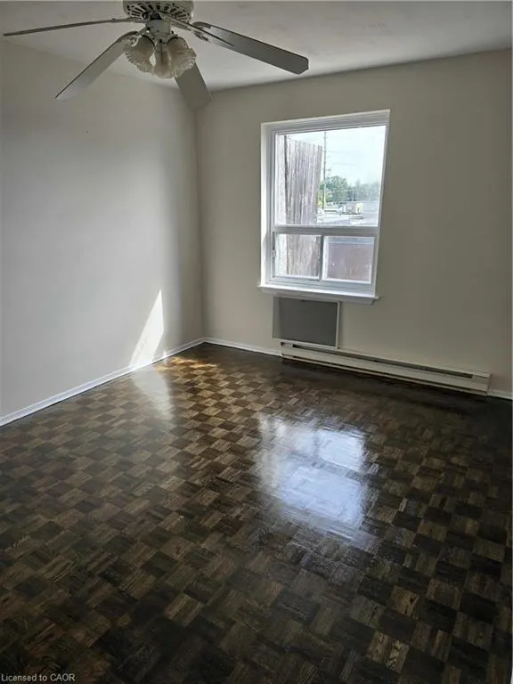 5291 Lakeshore Road, #101