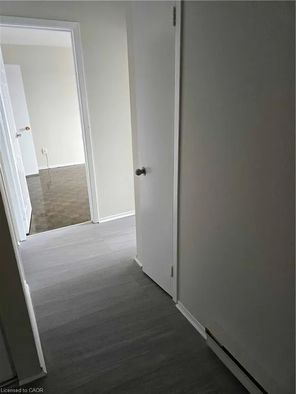 5291 Lakeshore Road, #101
