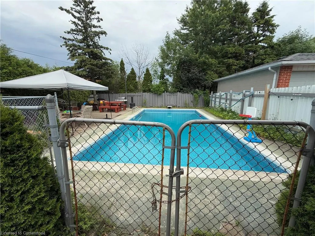 15 Jellicoe Court