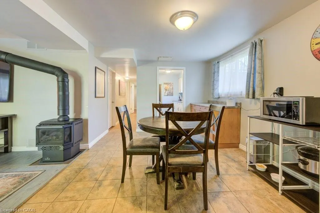 5888 Wellington Rd 7