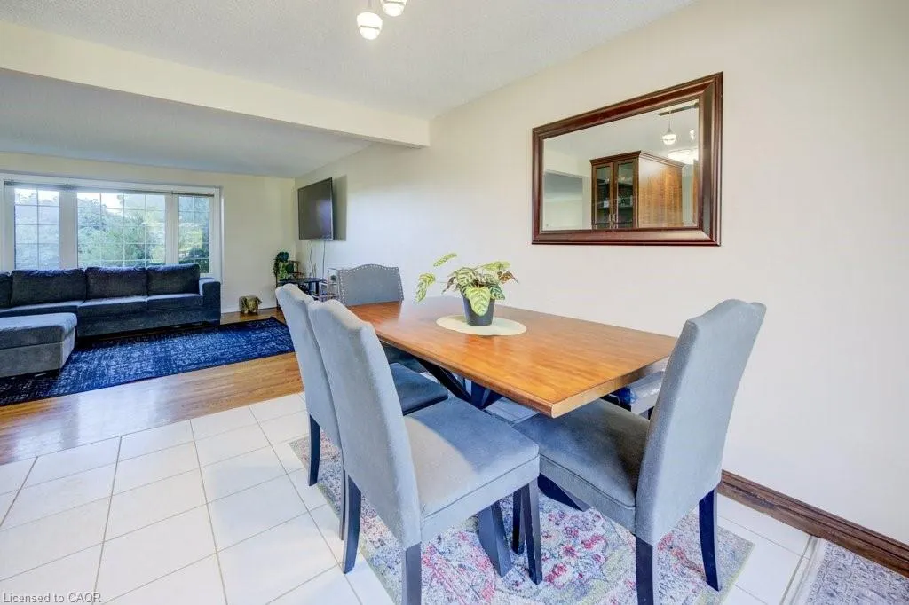 5888 Wellington Rd 7