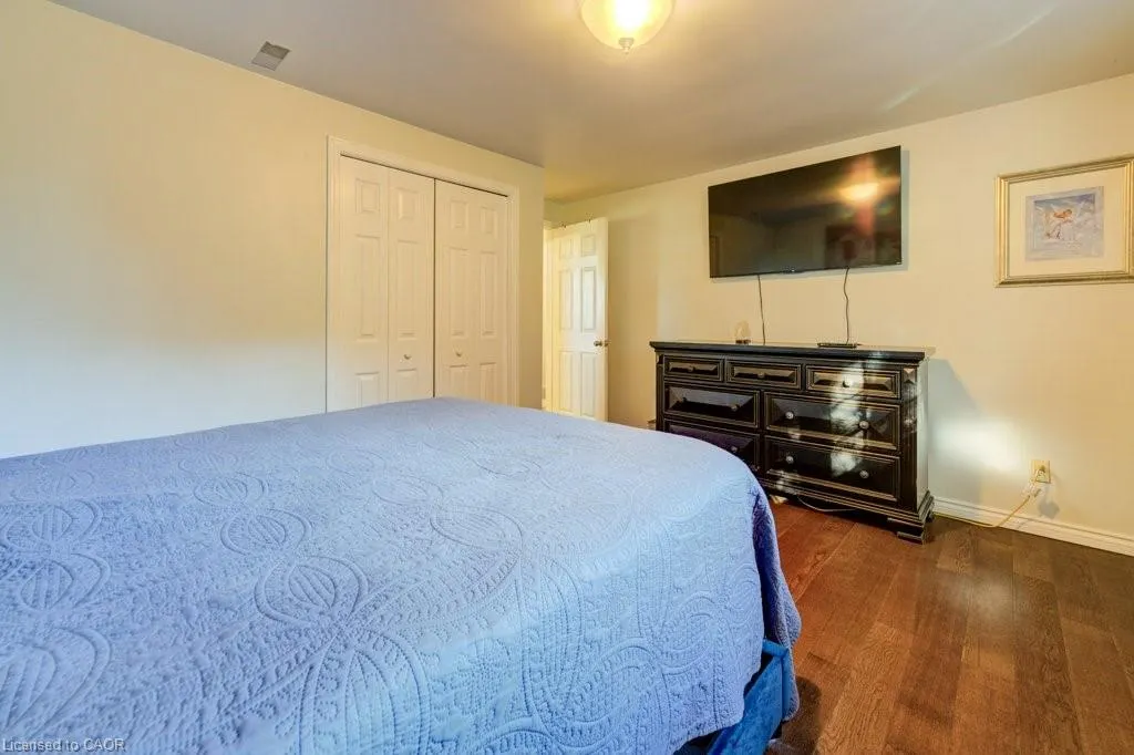 5888 Wellington Rd 7