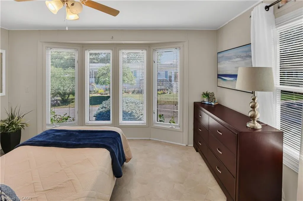 4450 Timothy Lane