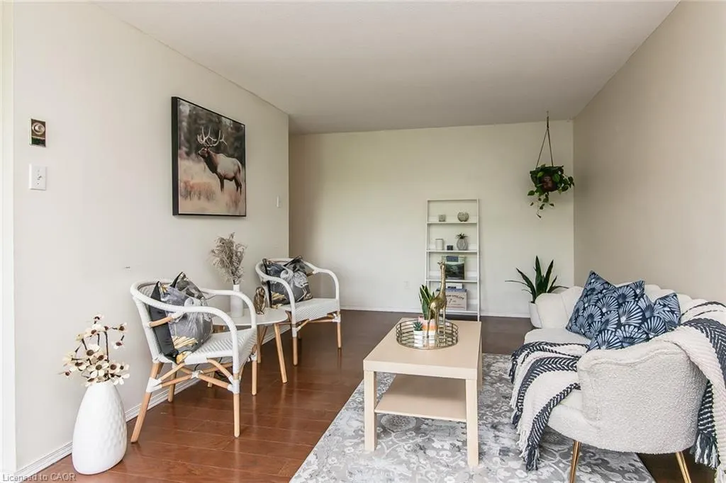 30 Avalon Place, #203