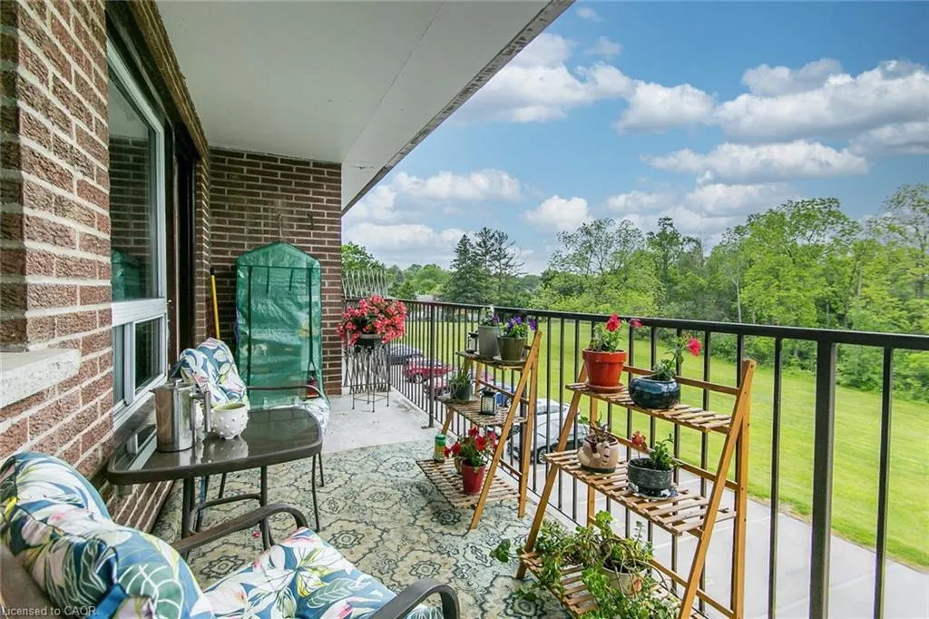 30 Avalon Place, #203