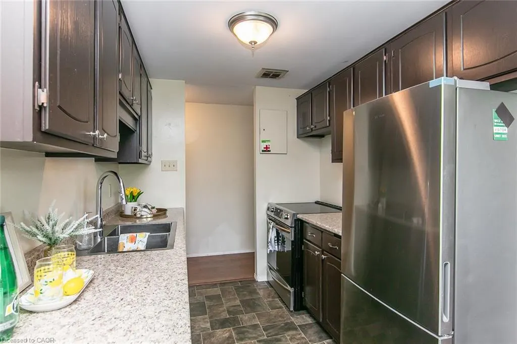 30 Avalon Place, #203