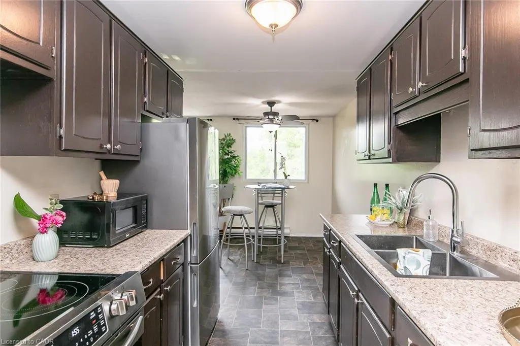 30 Avalon Place, #203