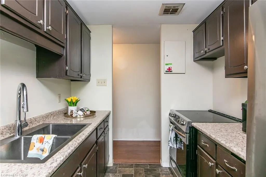 30 Avalon Place, #203