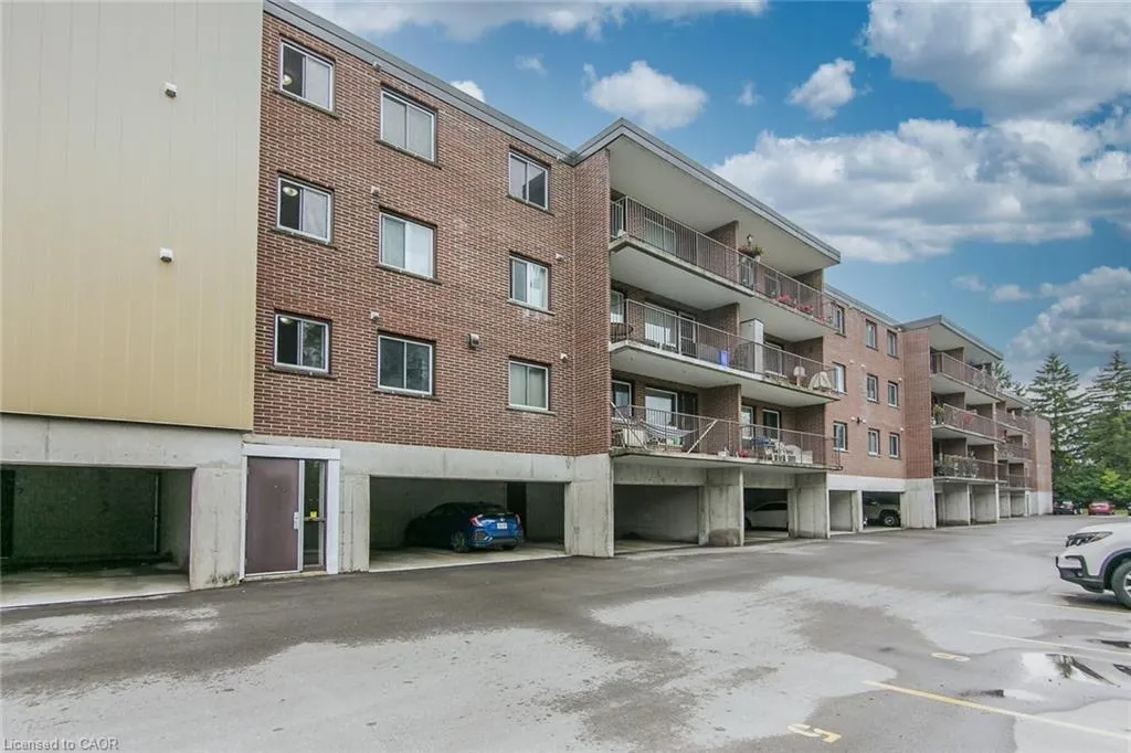30 Avalon Place, #203