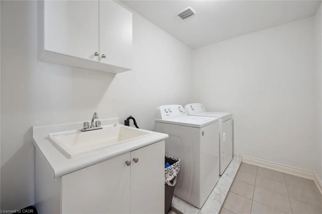 29 Riverwalk Drive