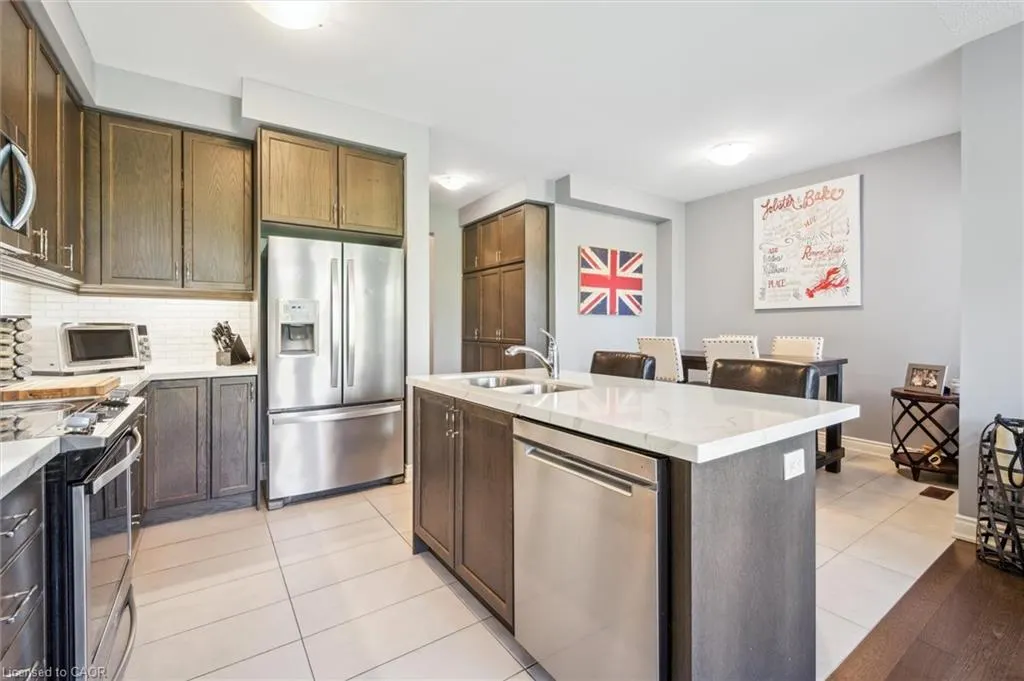 29 Riverwalk Drive