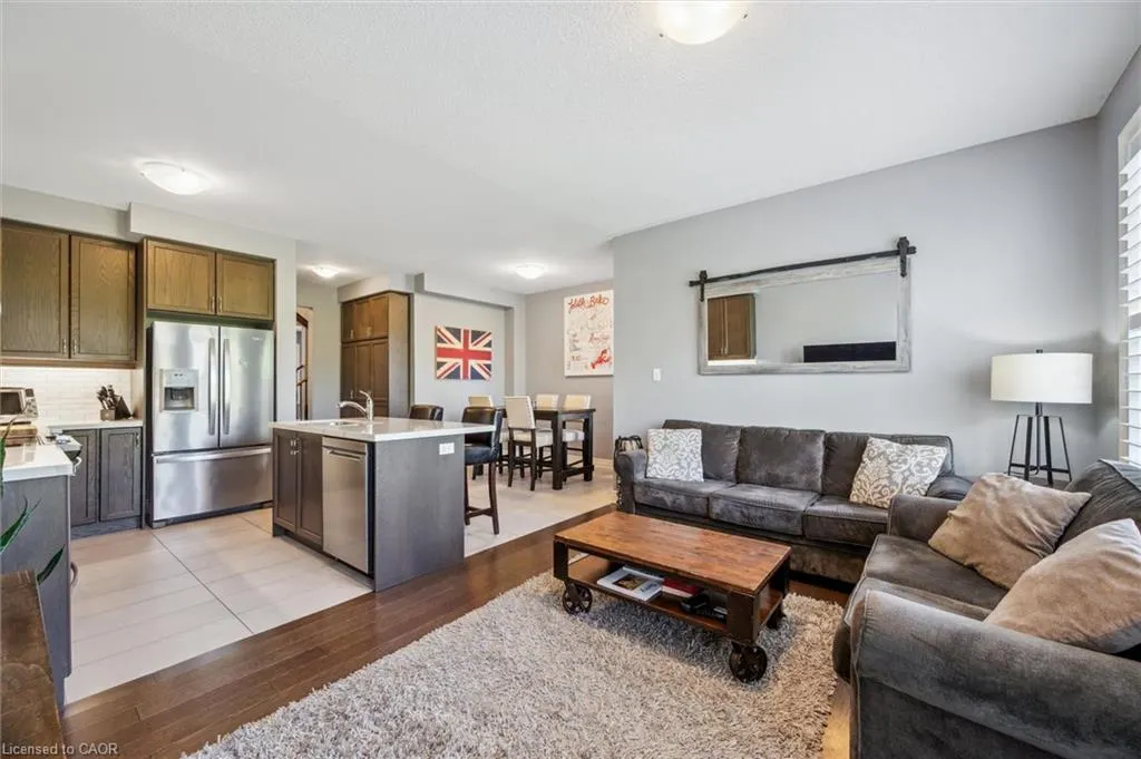 29 Riverwalk Drive