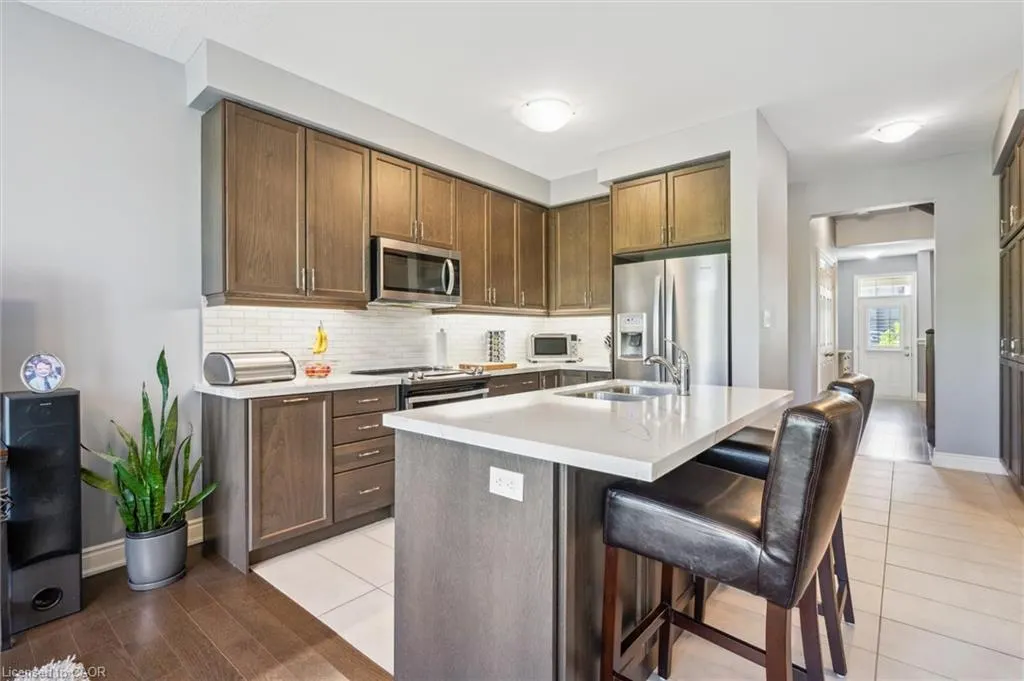 29 Riverwalk Drive