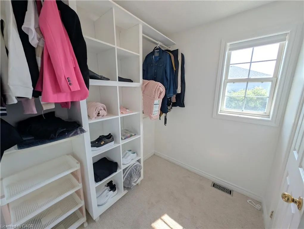 39 Pinewoods Drive, #5