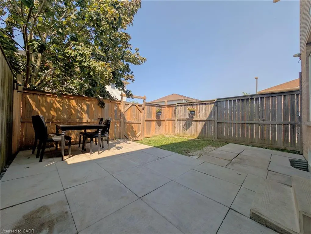 39 Pinewoods Drive, #5