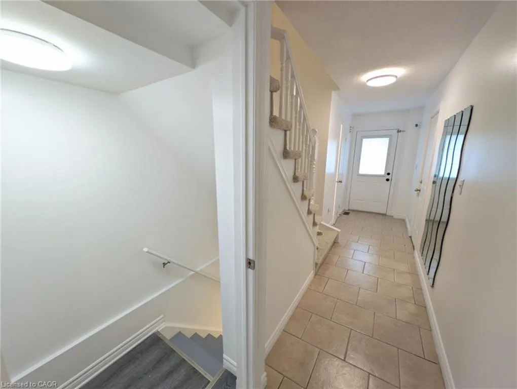 39 Pinewoods Drive, #5