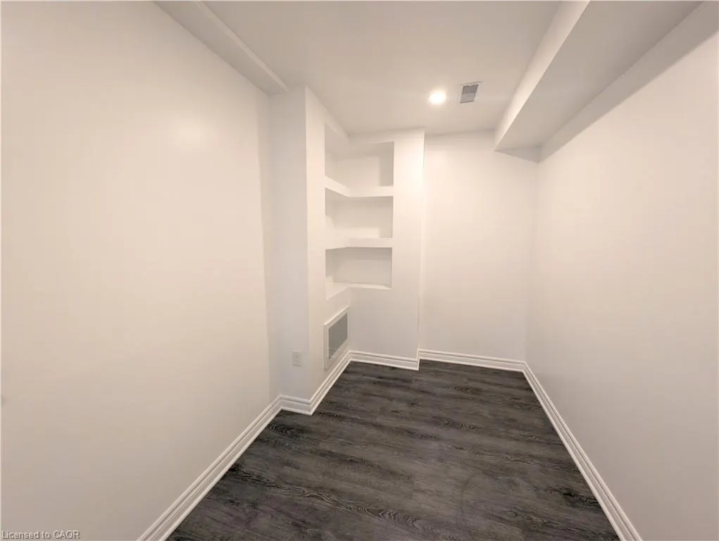 39 Pinewoods Drive, #5