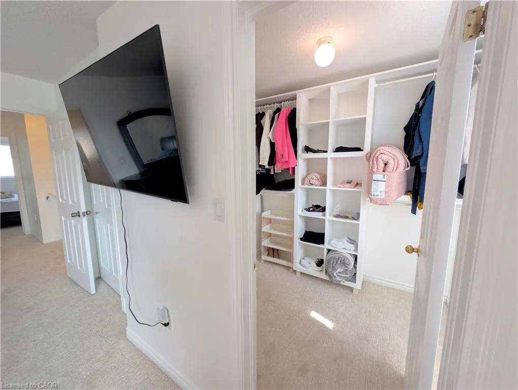 39 Pinewoods Drive, #5