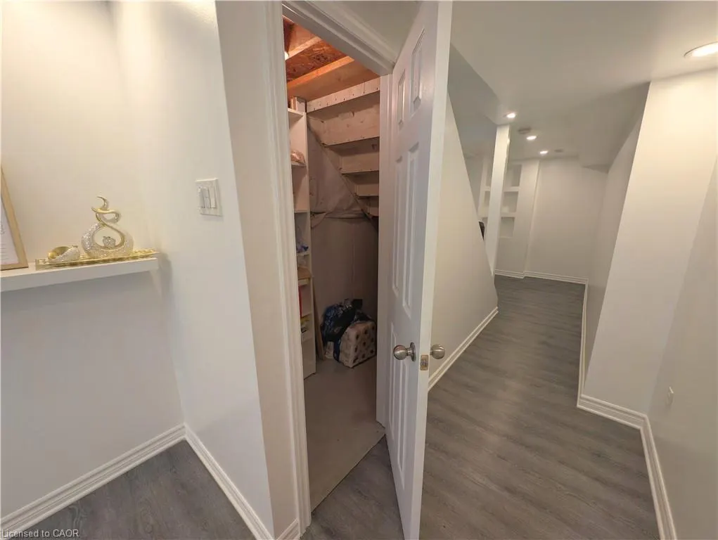 39 Pinewoods Drive, #5
