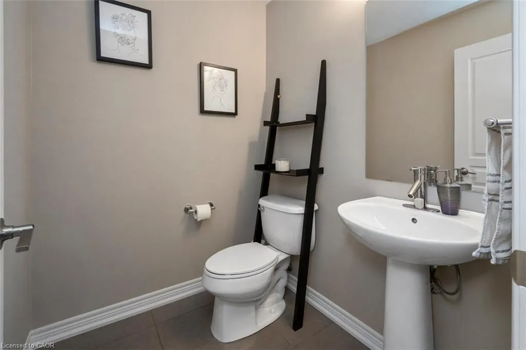 215 Dundas Street E, #9