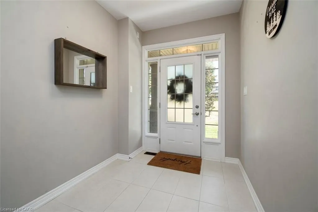 215 Dundas Street E, #9