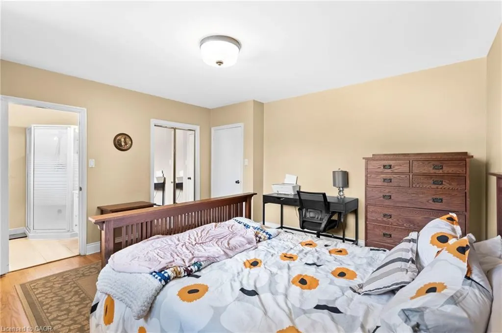 1867 Will Scarlett Drive