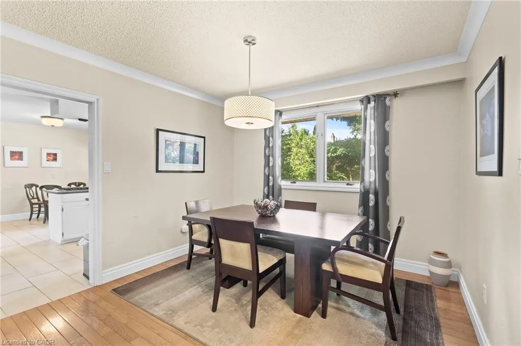 1867 Will Scarlett Drive