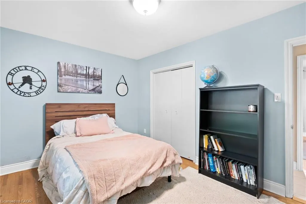 1867 Will Scarlett Drive