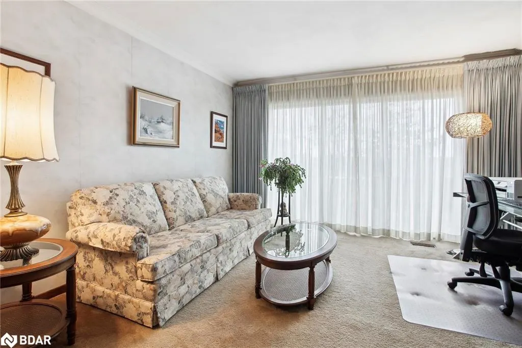 123 Vista Drive