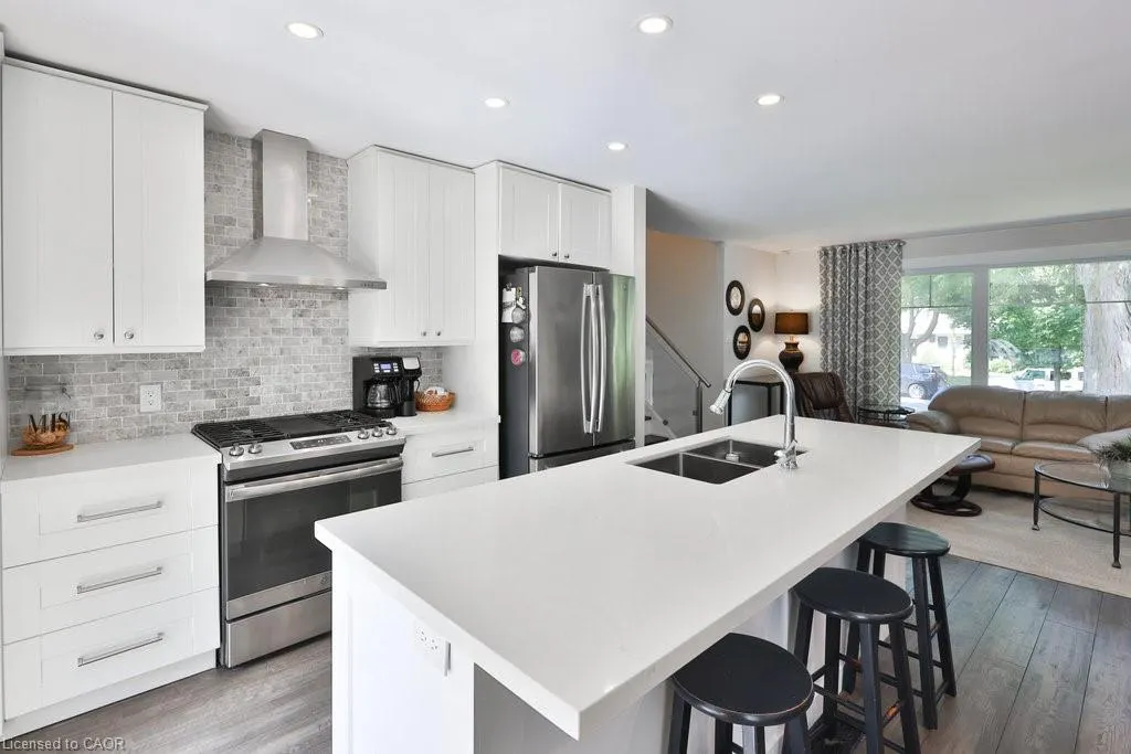 1404 Lewisham Drive