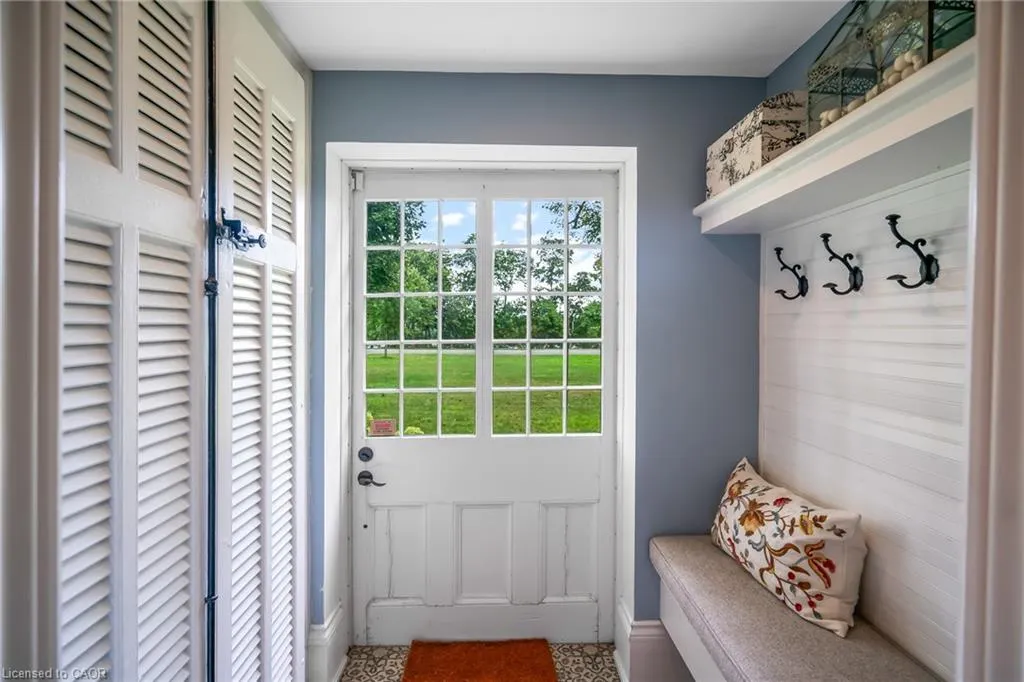 14894 Niagara River Parkway