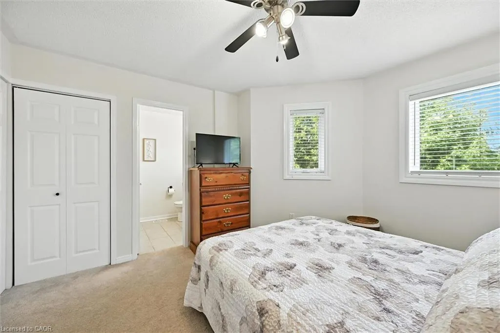 479 Taylor Crescent