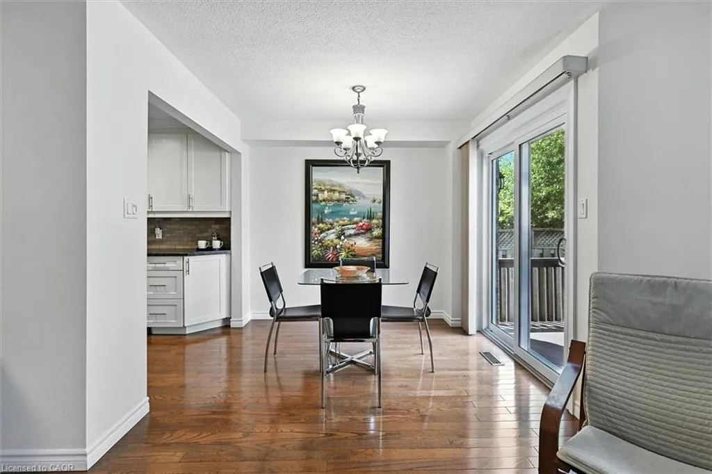 479 Taylor Crescent