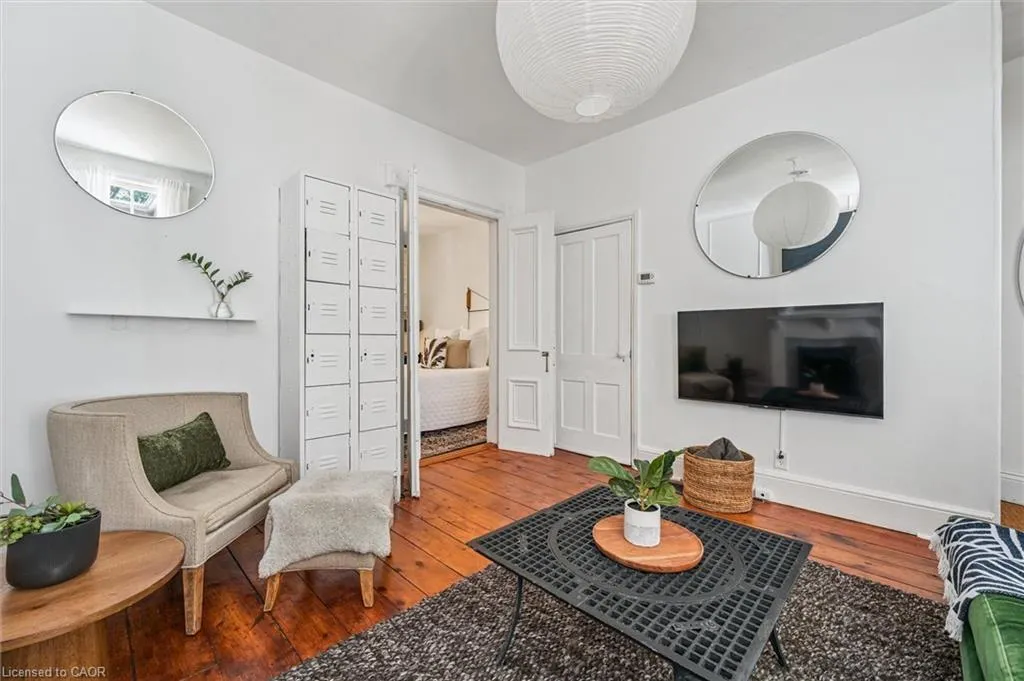 80 Cork Street W