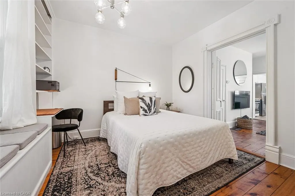 80 Cork Street W