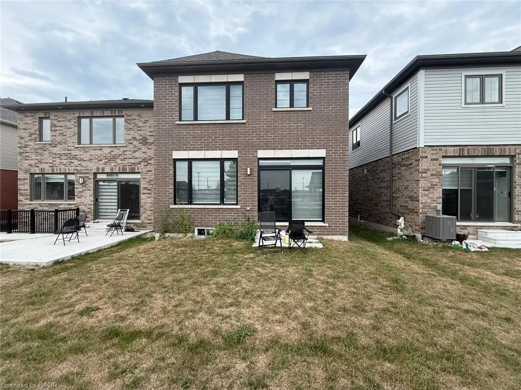 19 Crossmore Crescent