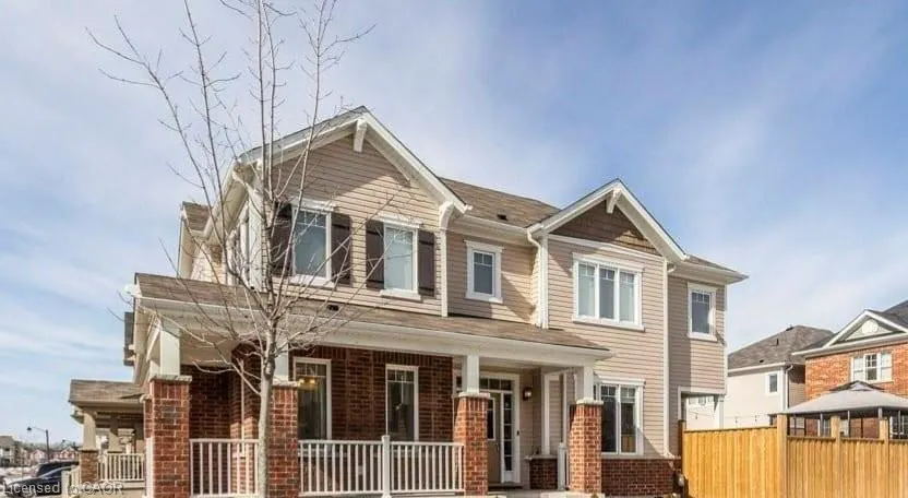 287 Grovehill Crescent