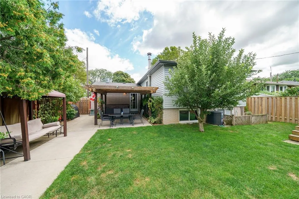 12 Glen Valley Drive
