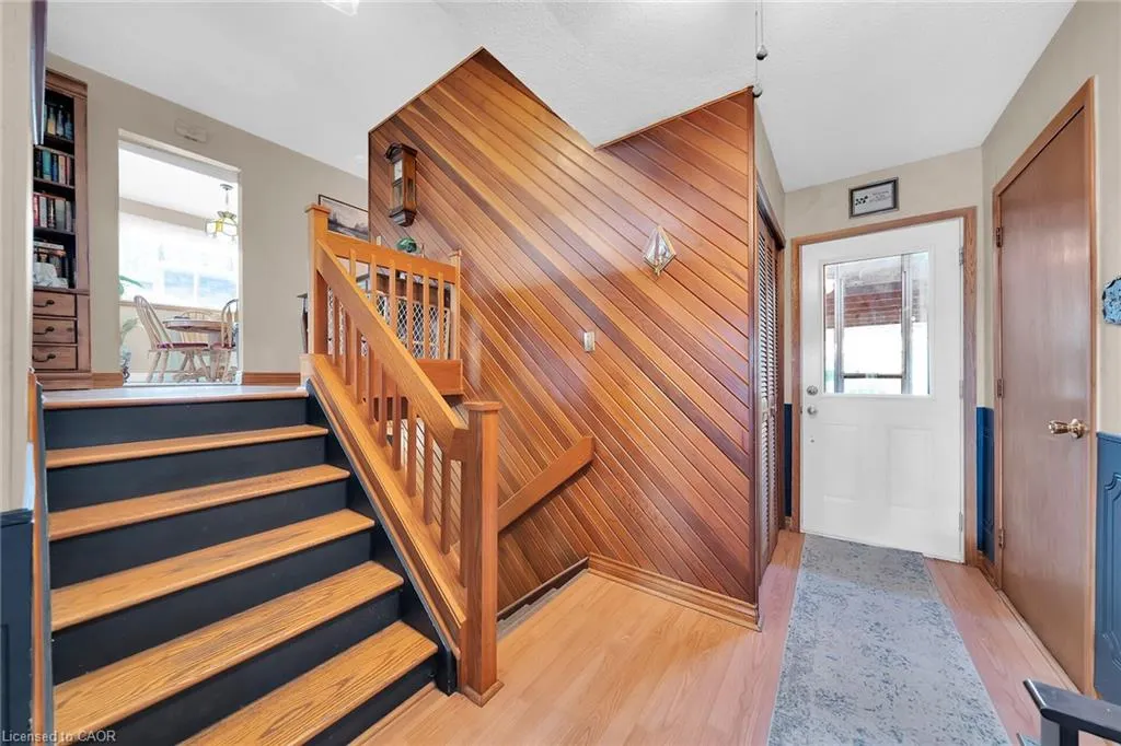 12 Glen Valley Drive