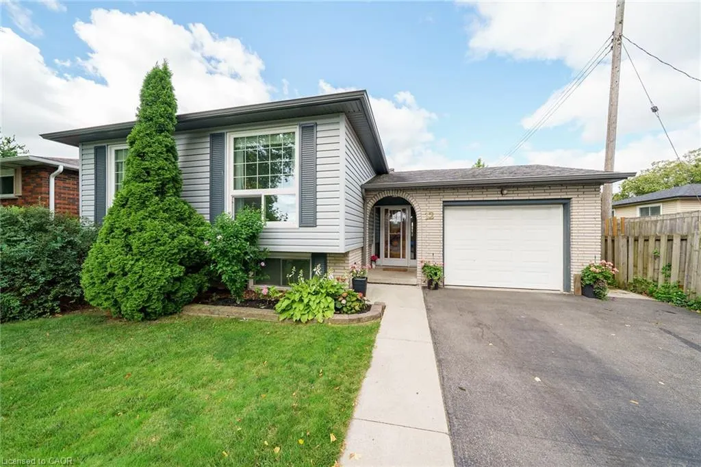 12 Glen Valley Drive
