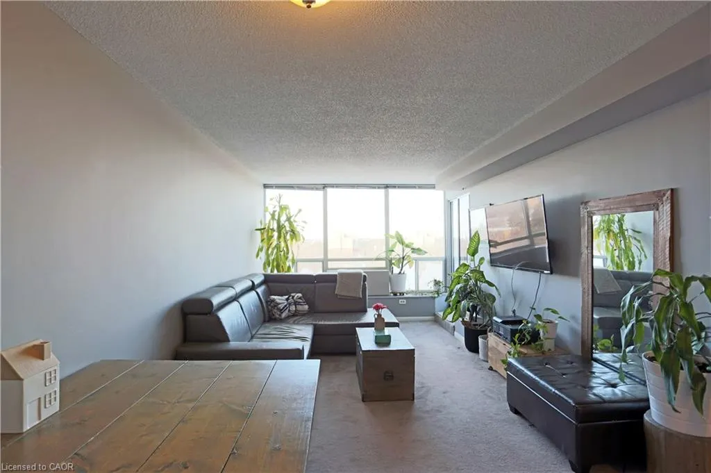 107 Bagot Street, #605