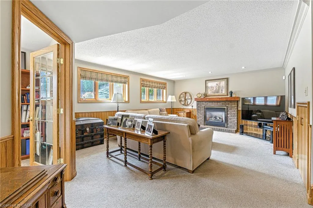 298 Glen Afton Drive