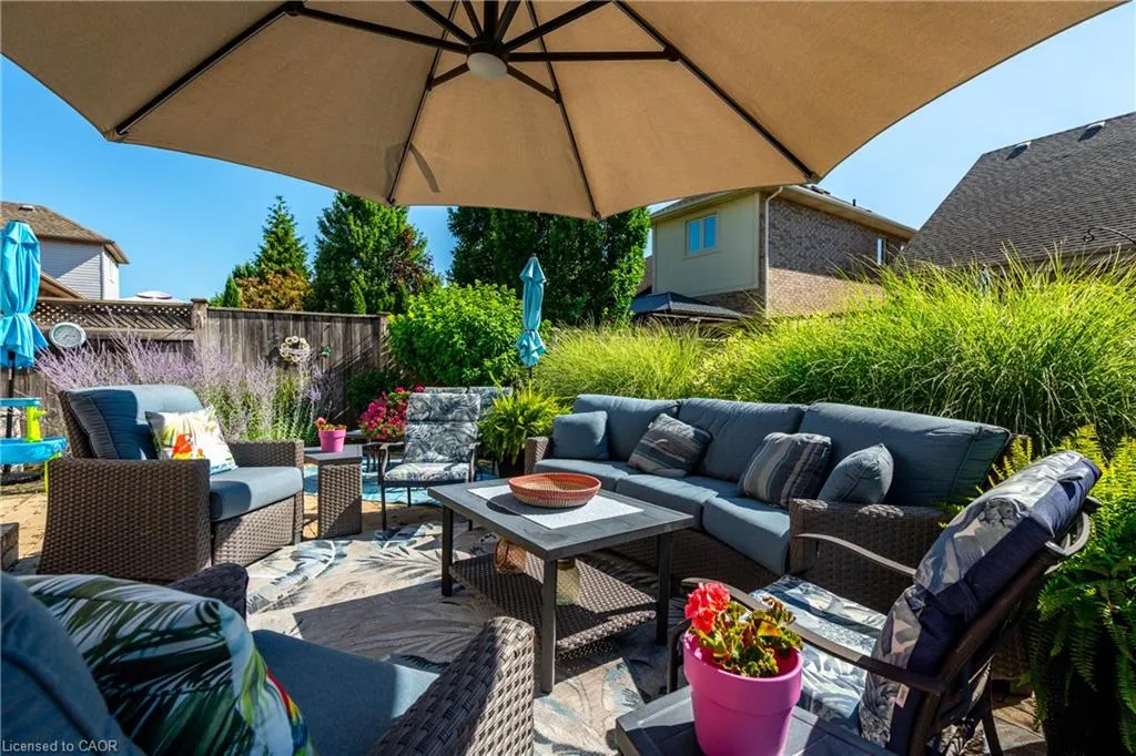 56 Videl Crescent N