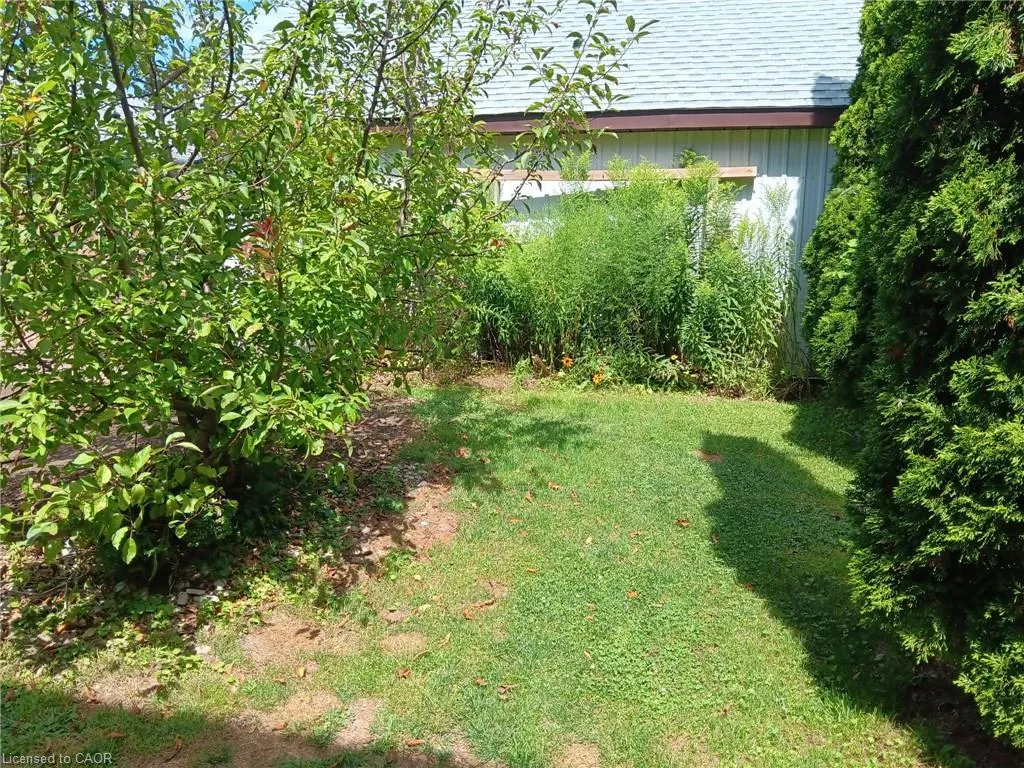 12 Walpole Drive