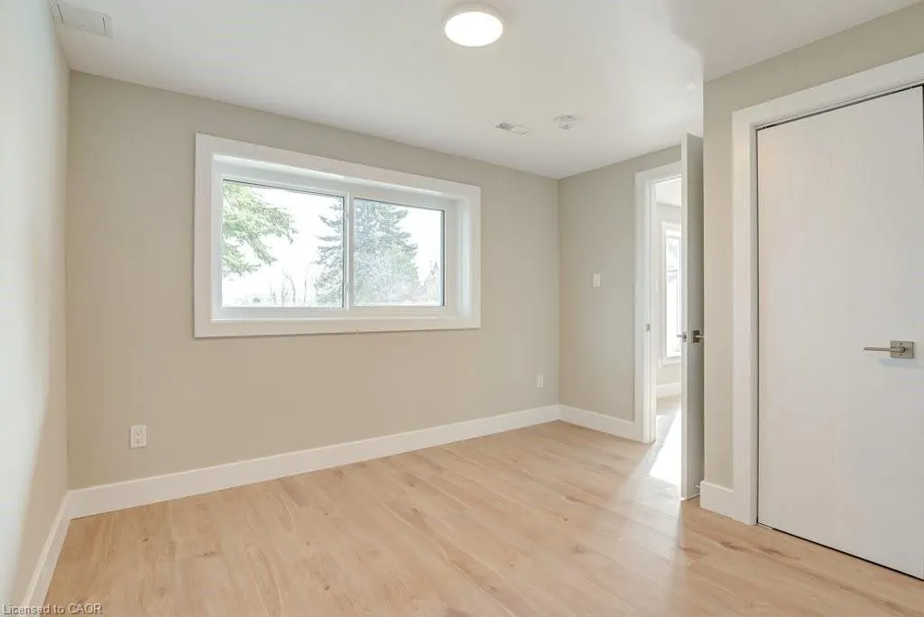 155 Doon Road, #LOWER