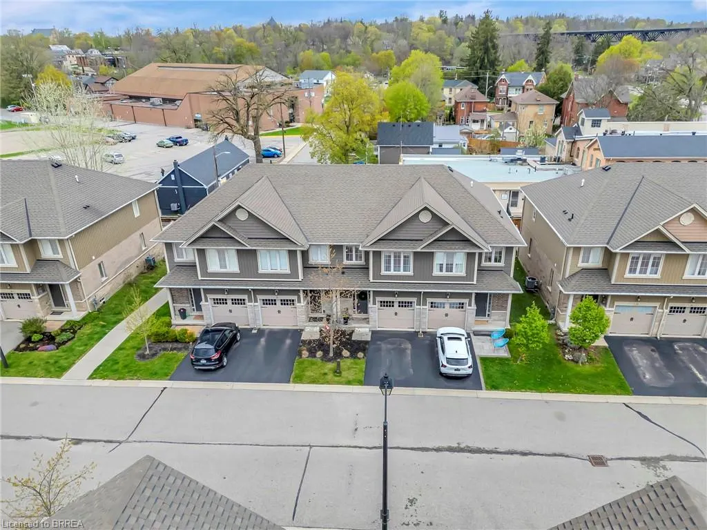 80 Willow Street, #33
