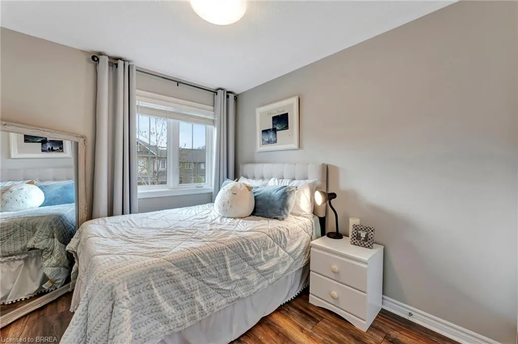80 Willow Street, #33