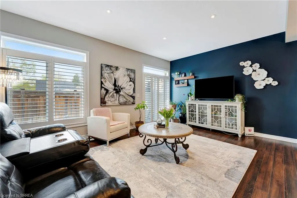 80 Willow Street, #33