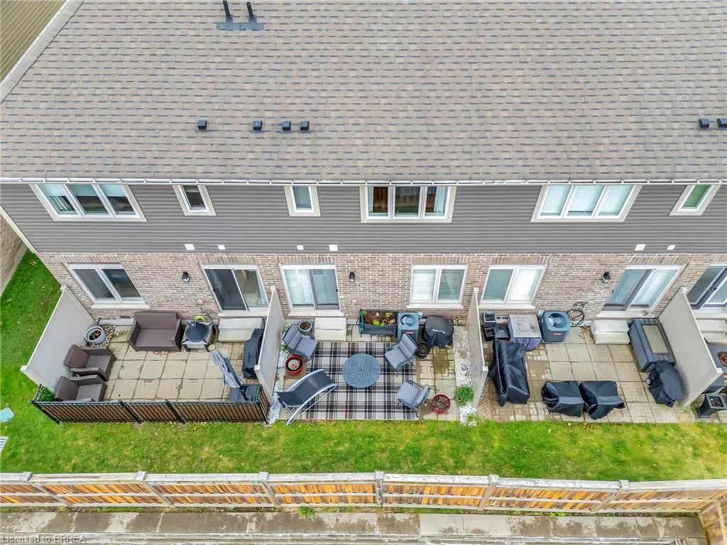 80 Willow Street, #33