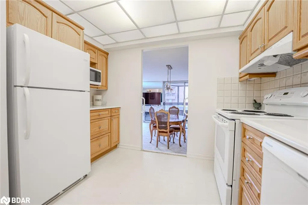 181 Collier Street, #206